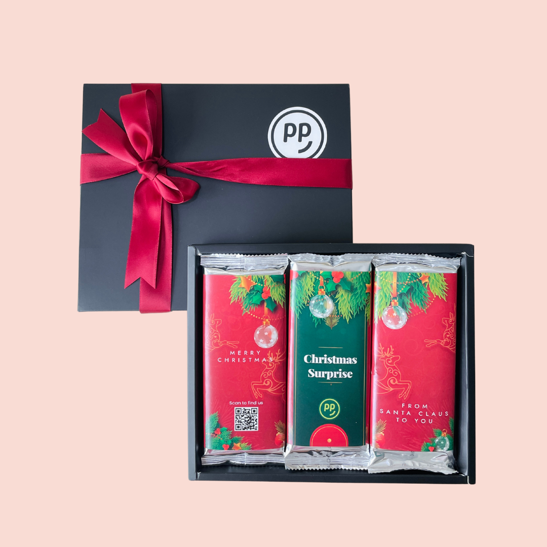 XMAS Give Away: Chocolates in Festive Packaging